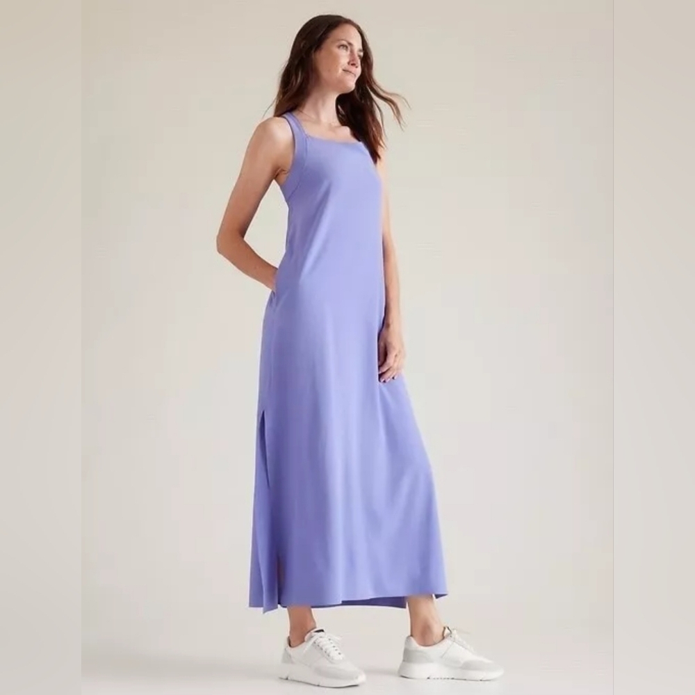 ATHLETA  Lavender Sleeveless Maxi Dress